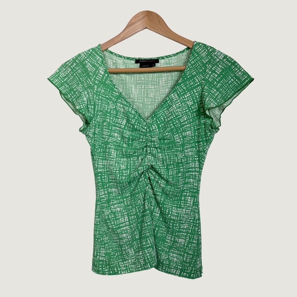 BCBGMAXAZRIA Top XS Green White Grid Ruched V-Neck Flutter Sleeve WSJ13276